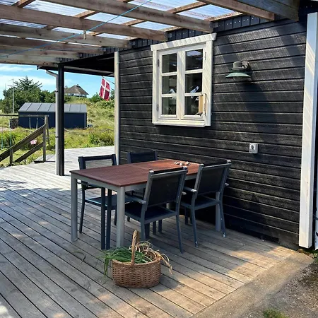 Summer House With Wilderness Bath Near Henne Ferienhaus Oksbøl